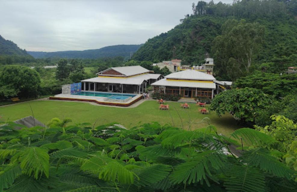 Four Banyans Spirit & Nature Resort Rájpur Kültér fotó