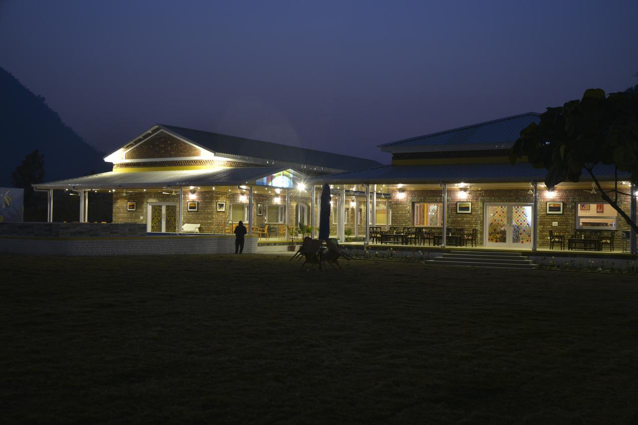 Four Banyans Spirit & Nature Resort Rájpur Kültér fotó
